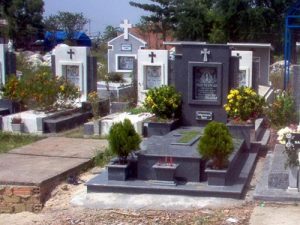 nghĩa trang Bình Hưng Hòa