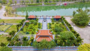 lac hong vien hoa binh 33